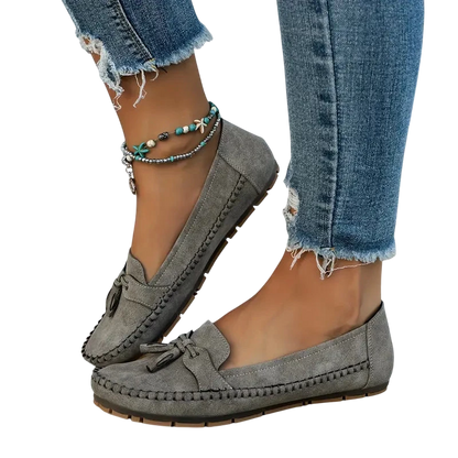 Coastal Comfort – Moccasin-Style Loafers