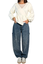 Dariya | Jean cargo coupe ballon avec éclat et ornements en strass