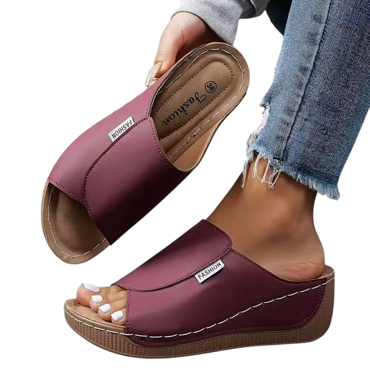 Skyla – Comfort Slide Sandals