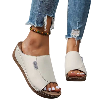 Skyla – Comfort Slide Sandals