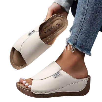 Skyla – Comfort Slide Sandals