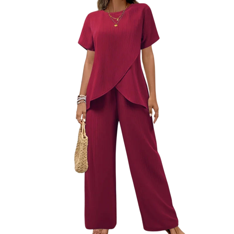 Ensemble deux pièces souple et élégant Lorrina™ | Chemisier asymétrique et pantalon décontracté