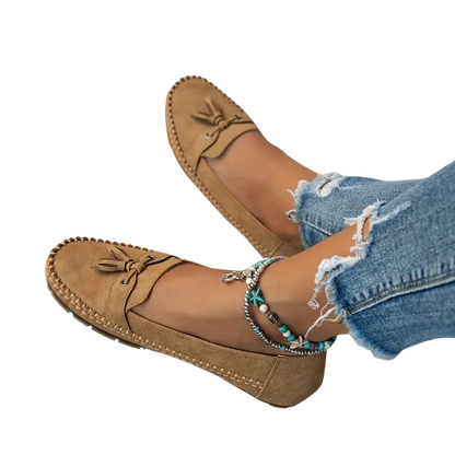 Coastal Comfort – Moccasin-Style Loafers