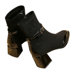 Valeria – Bottines en suède à boucle moderne