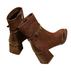 Valeria – Bottines en suède à boucle moderne