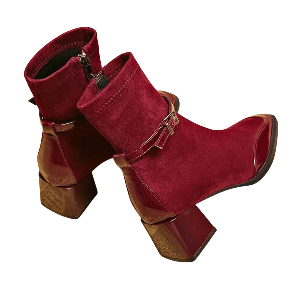 Valeria – Bottines en suède à boucle moderne